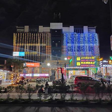 Famous Residency Hotell Tiruchirappalli Exteriör bild