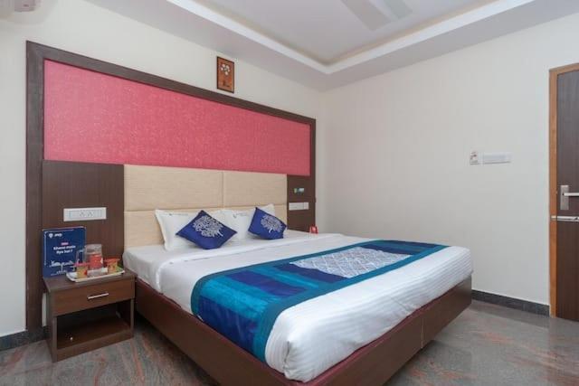 Famous Residency Hotell Tiruchirappalli Exteriör bild